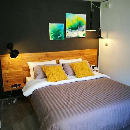 Cres Art Studio Lime Apartment Buitenkant foto